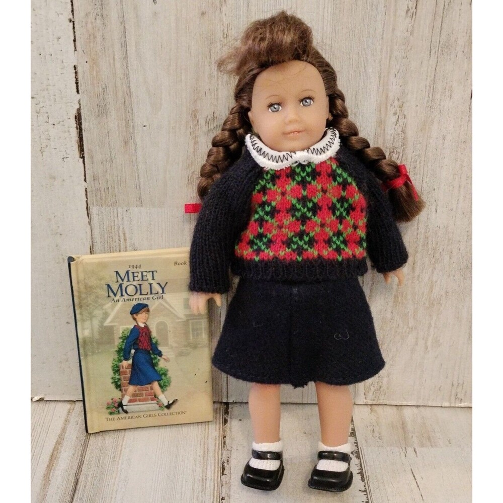 American Girl Mini Molly McIntire 6.5” Doll With Book 2001 Pleasant Company